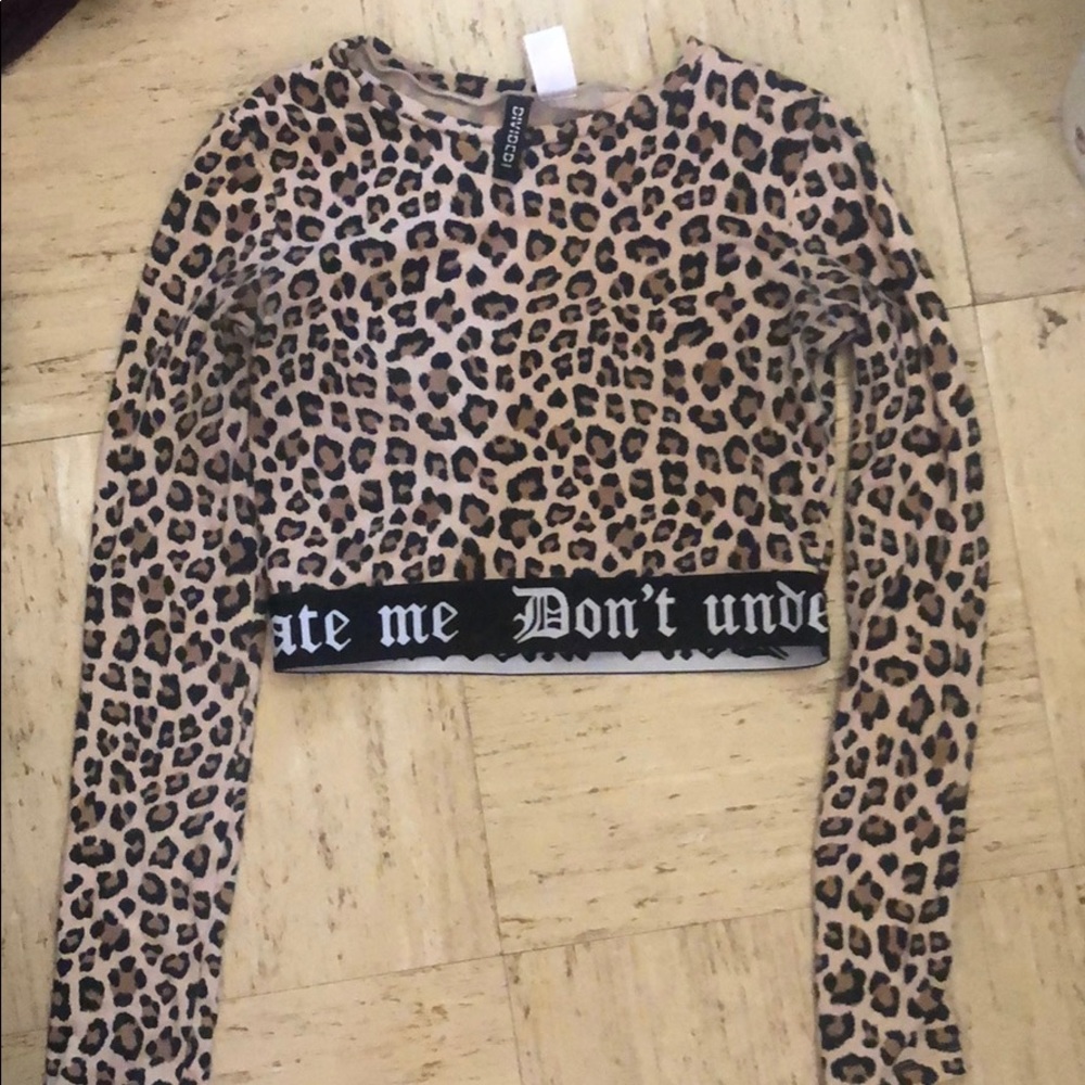 Crop top
